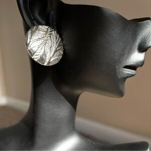 Josän Round Leaves Sterling Silver Earrings | NWT
